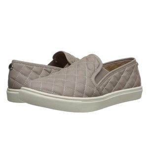 Steve Madden Ecentrcq Quilted Slip-on Sneaker Gray
